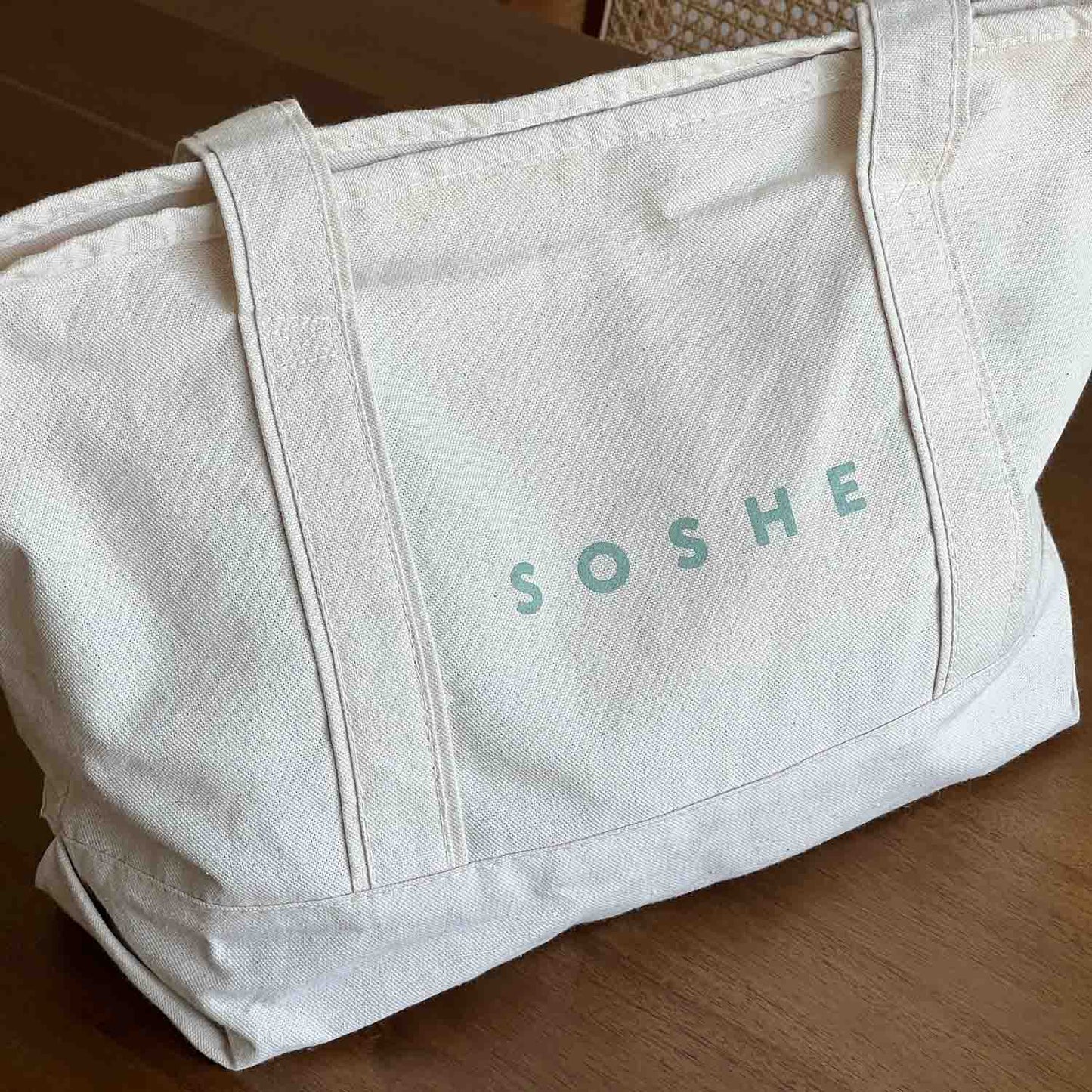 With the 'Tides Tote